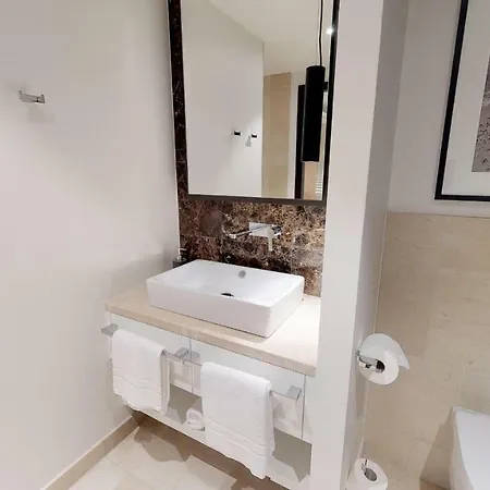 White Pearl 1.07 Apartment